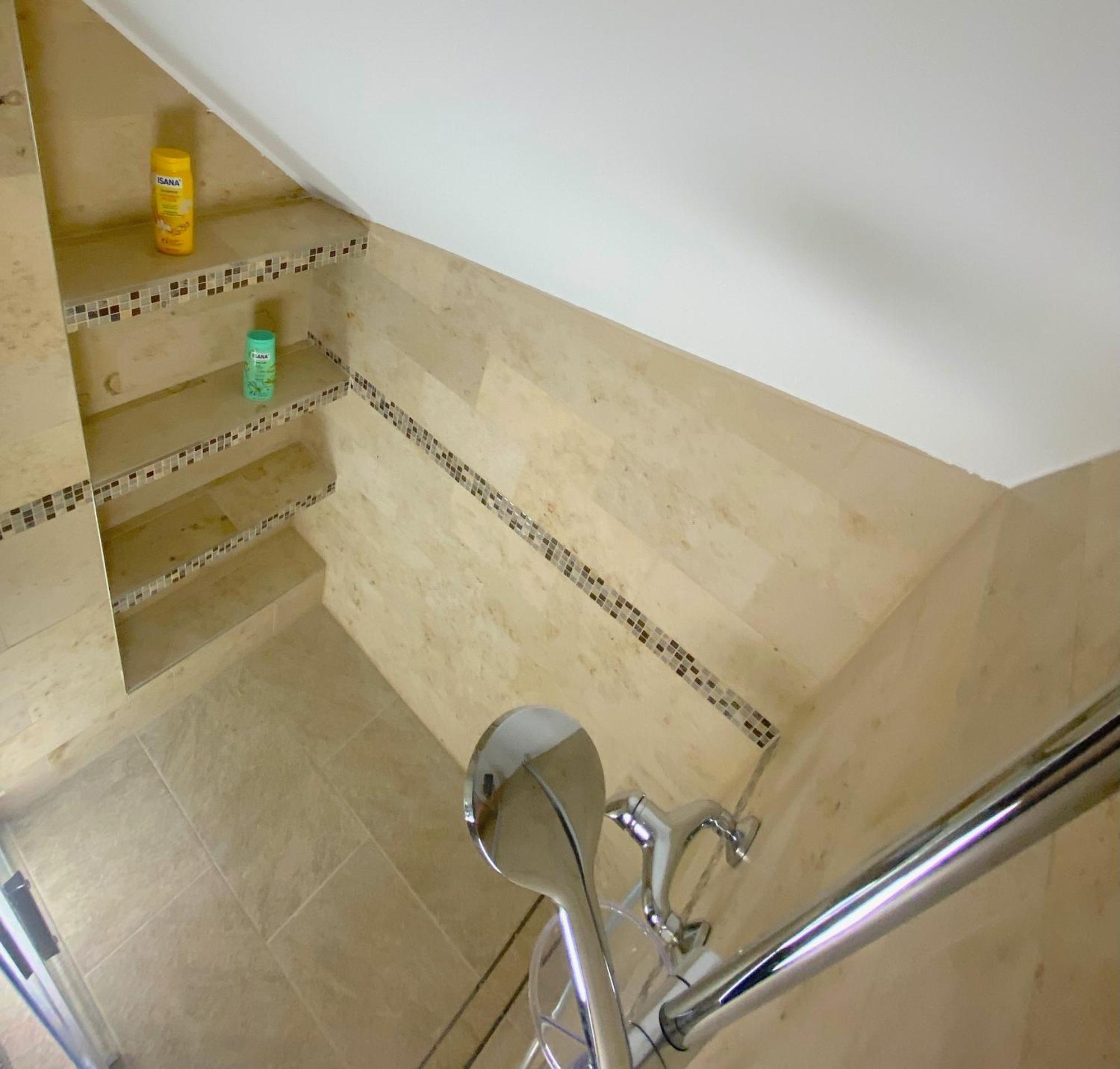 Ruhige, Neue Dachwohnung An Altstadt, Naehe Messe Санкт-Галлен Екстер'єр фото